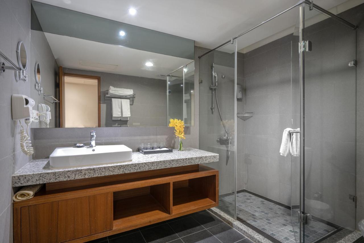 Hotel Bonza 享豪大飯店-原竹北悅豪大飯店 Yuhao Hotel Buitenkant foto
