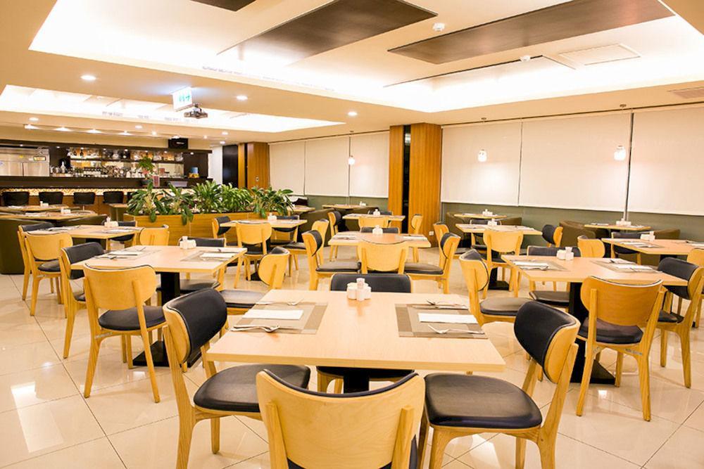 Hotel Bonza 享豪大飯店-原竹北悅豪大飯店 Yuhao Hotel Buitenkant foto